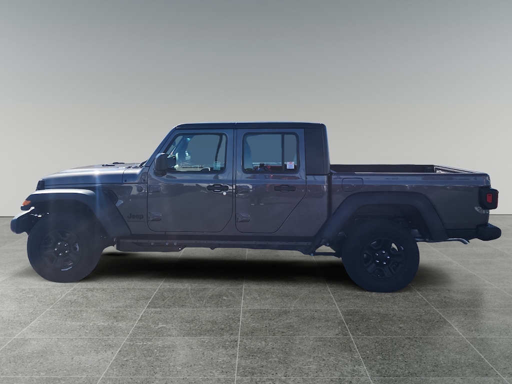 New 2026 Jeep Gladiator Sport Pickup