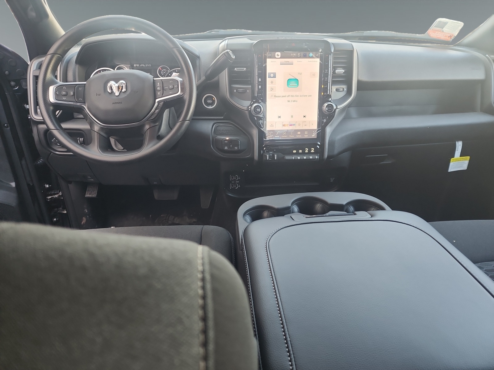 2025 RAM 2500 Tradesman - Photo 10