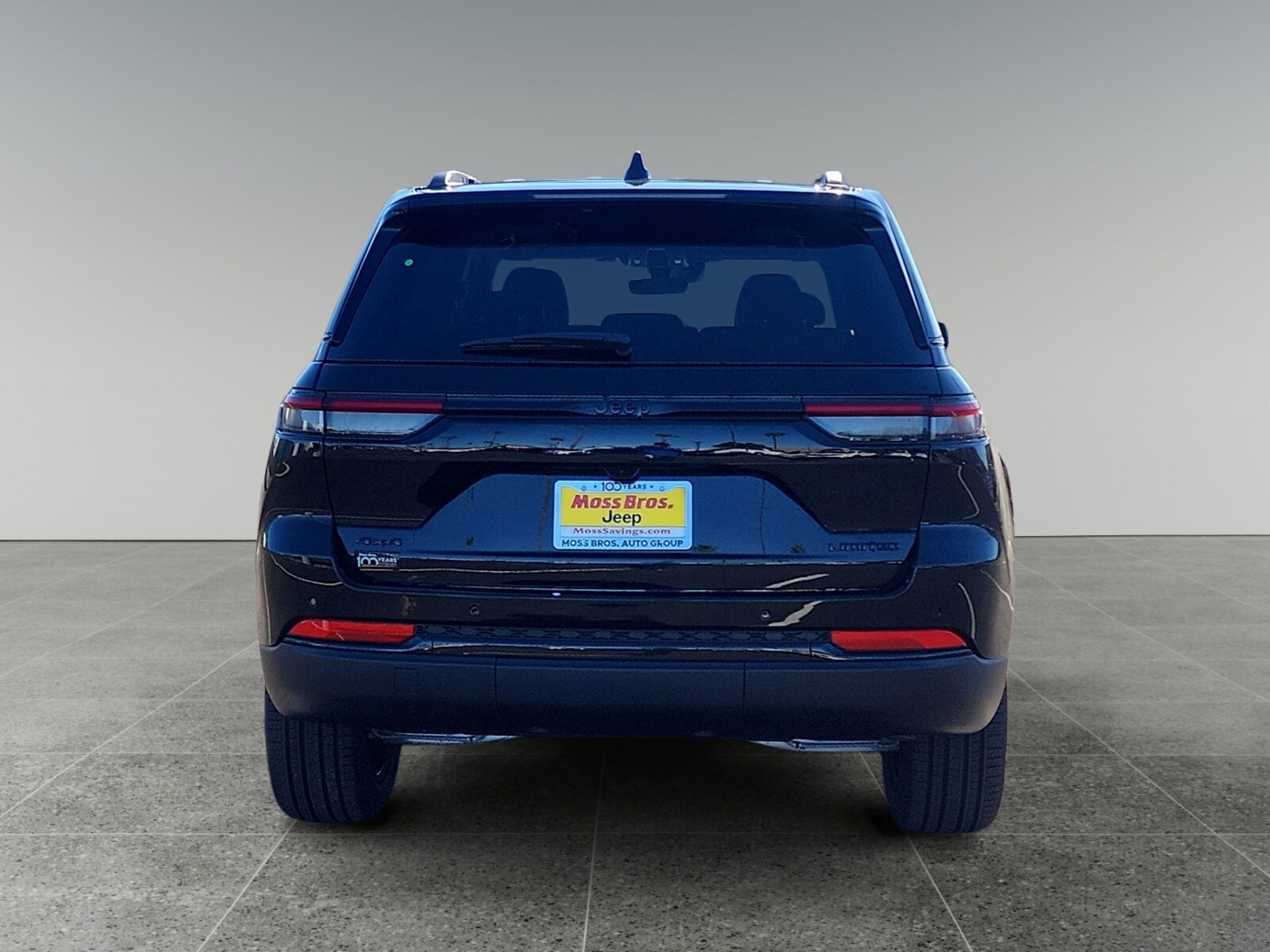 2025 Jeep Grand Cherokee Limited Sport photo 4