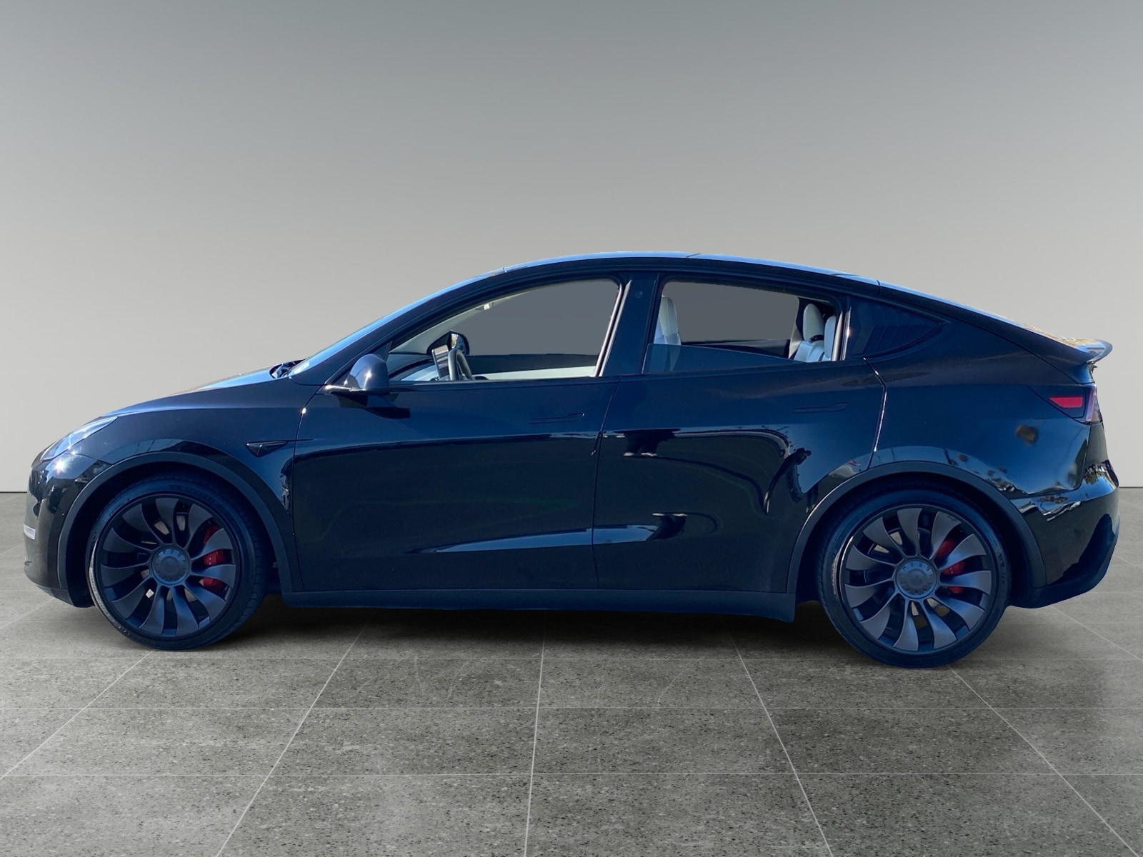 Used 2022 Tesla Model Y Performance with VIN 7SAYGDEF1NF462582 for sale in Moreno Valley, CA