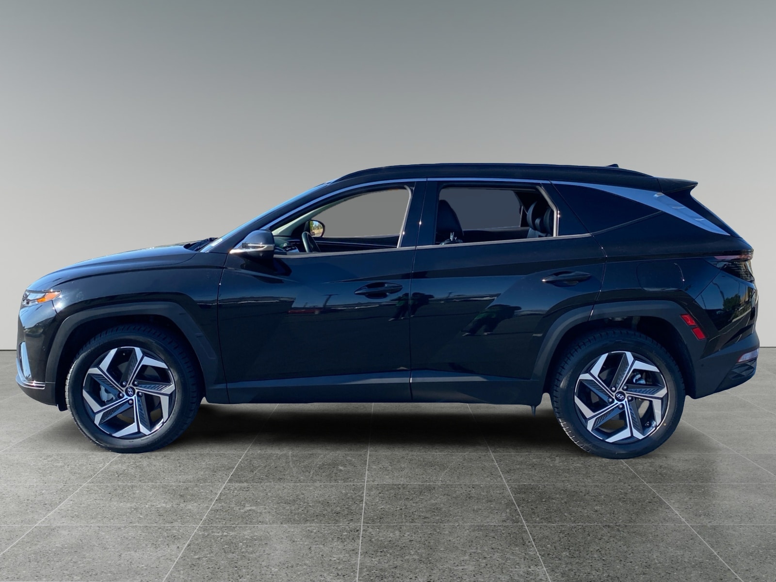 2022 Hyundai Tucson Hybrid Limited photo 2