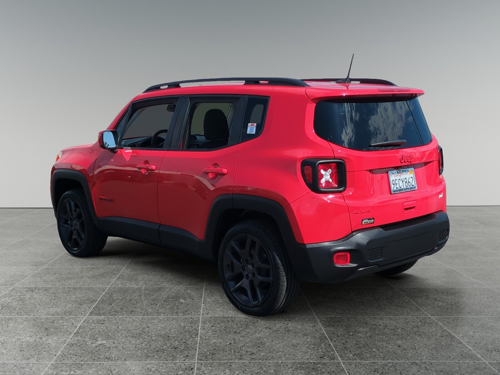 2022 Jeep Renegade Latitude photo 3