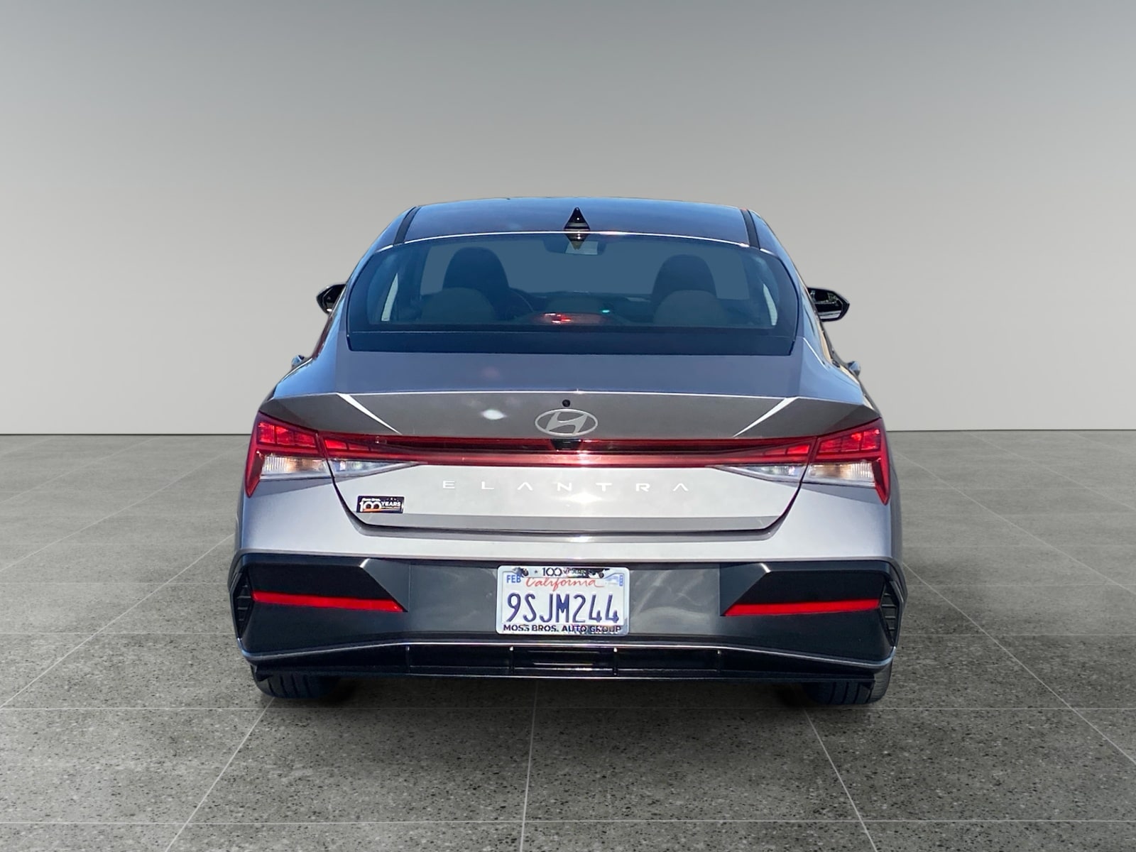 2025 Hyundai Elantra SEL Convenience photo 4