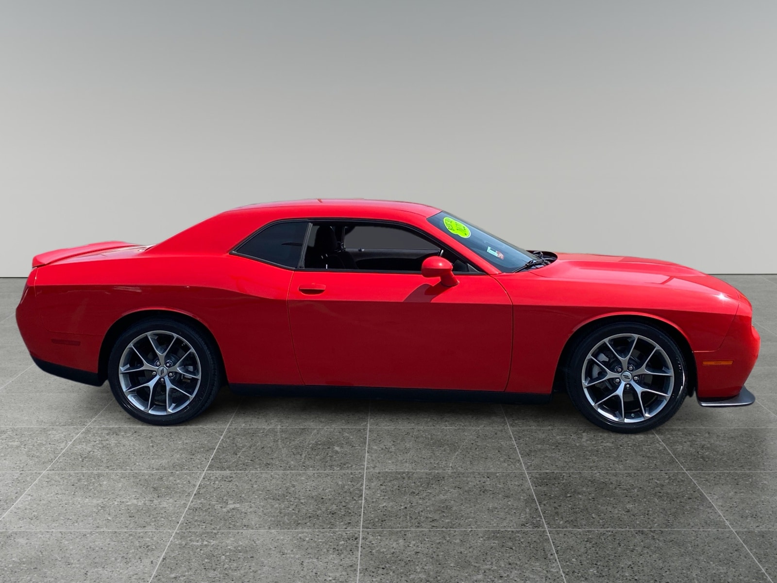 2022 Dodge Challenger GT photo 6