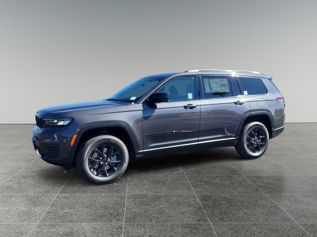 New 2025 Jeep Grand Cherokee L Laredo Sport Utility