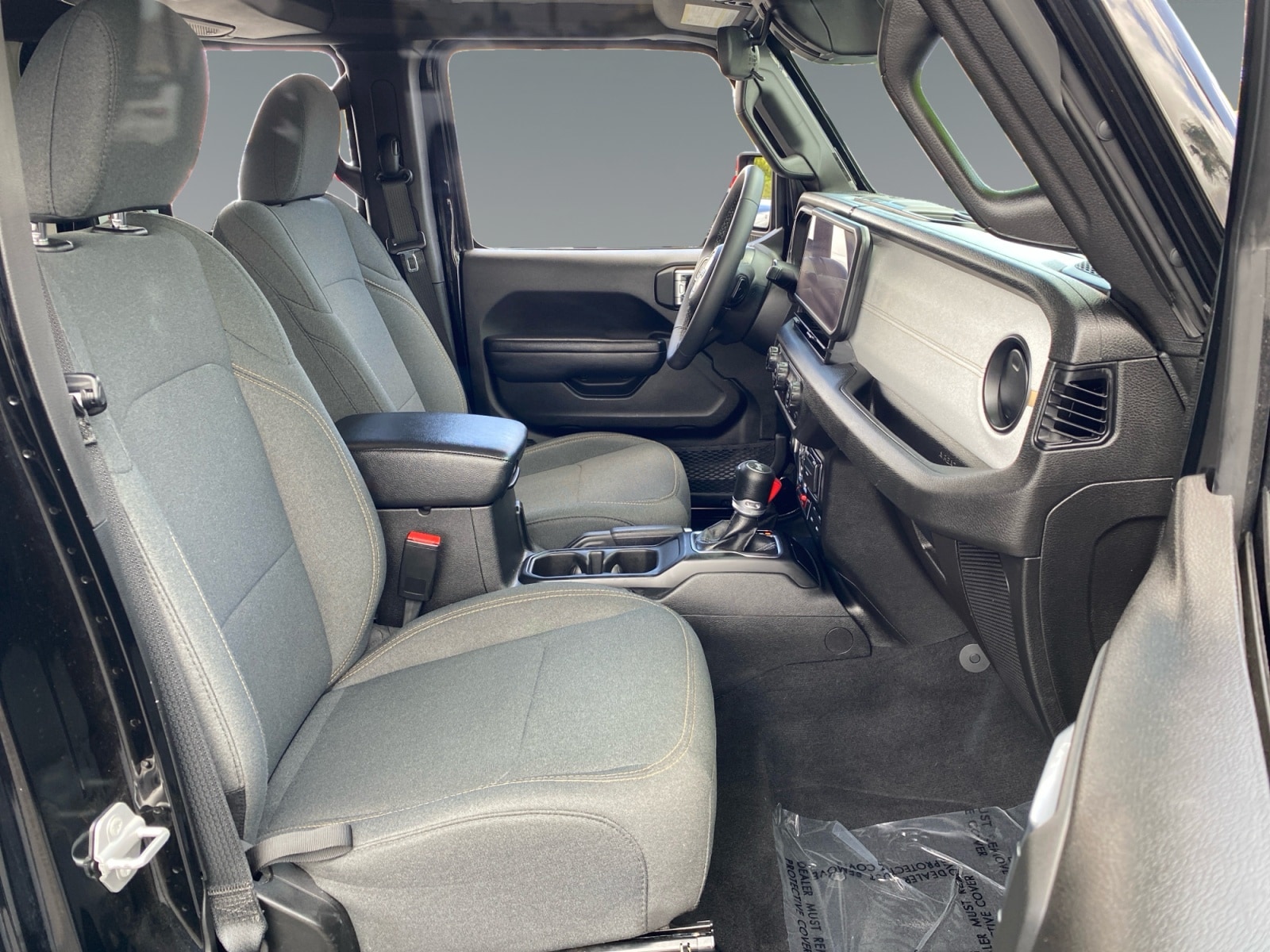 2025 Jeep Wrangler 4-Door Willys - Photo 15