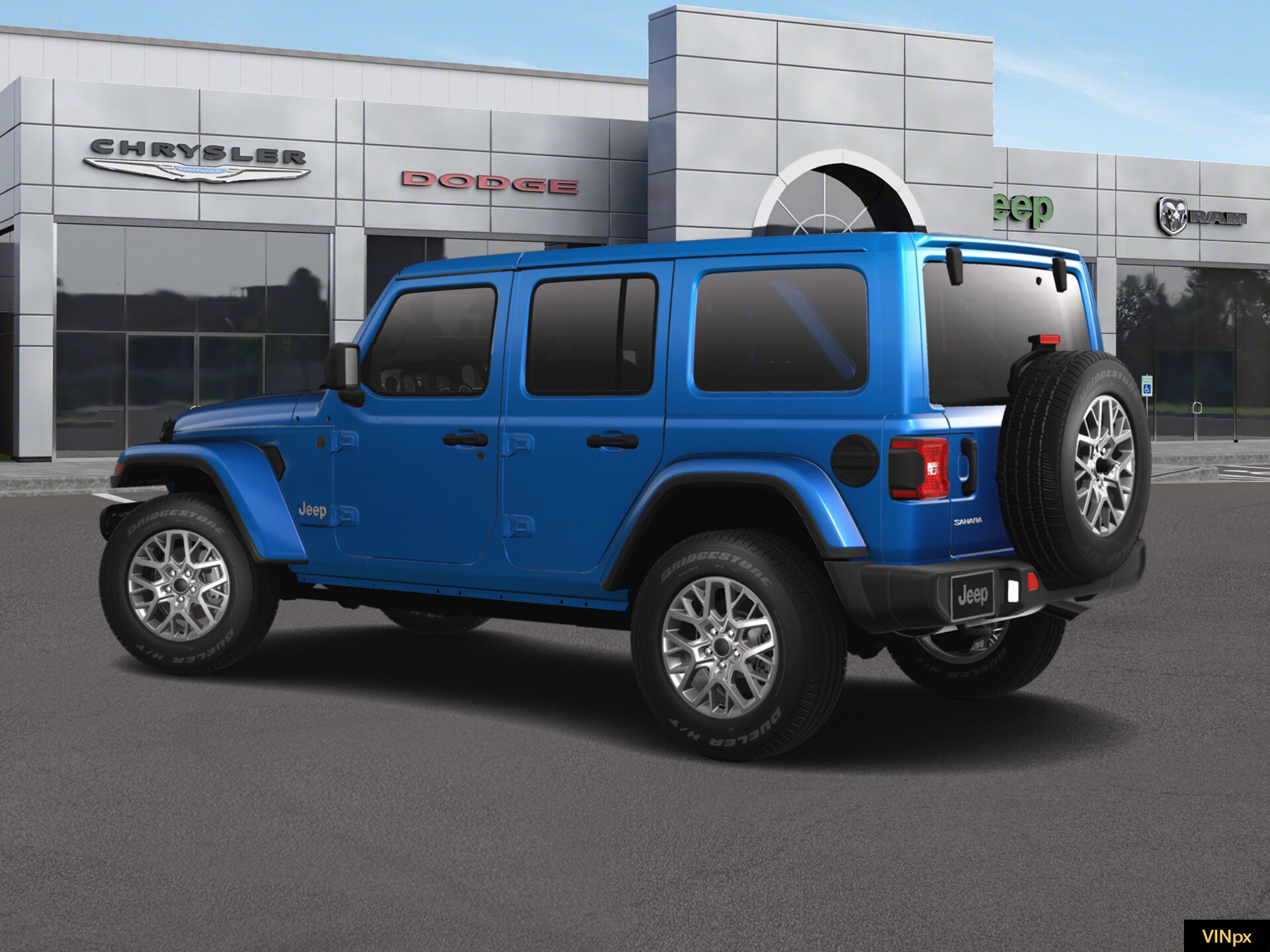 2025 Jeep Wrangler Sahara photo 4