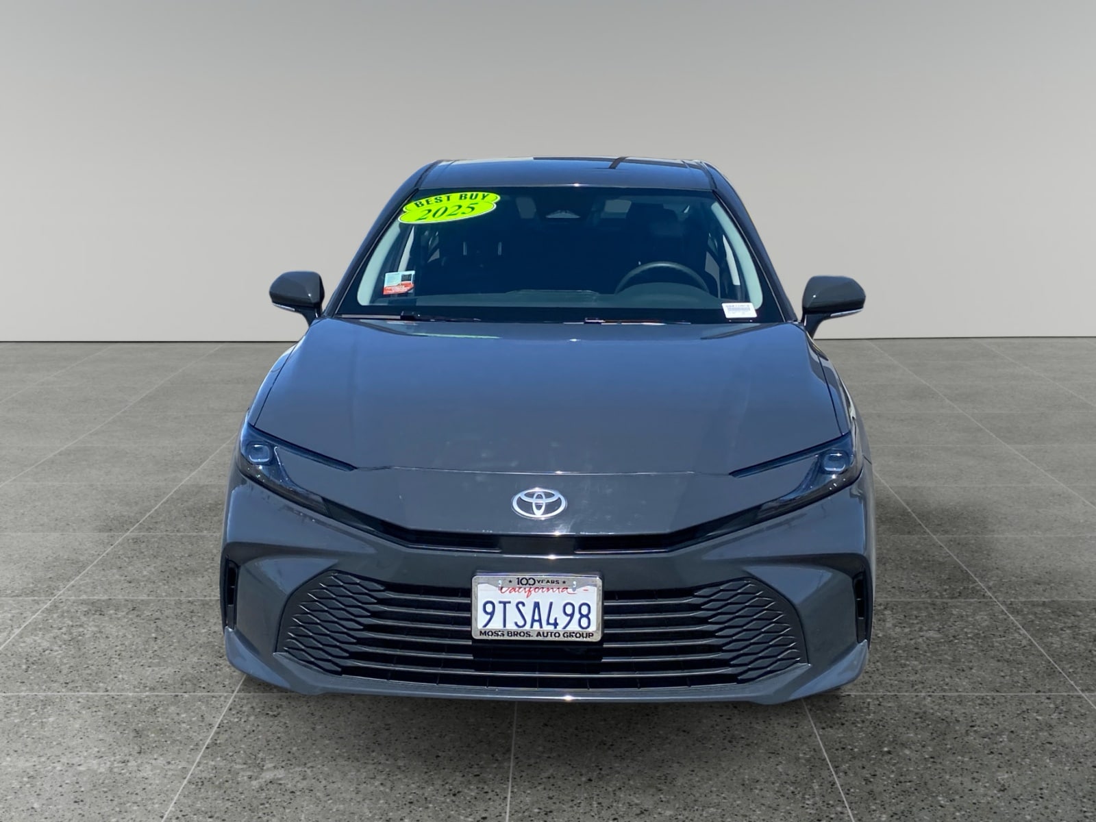 2025 Toyota Camry LE - Photo 8