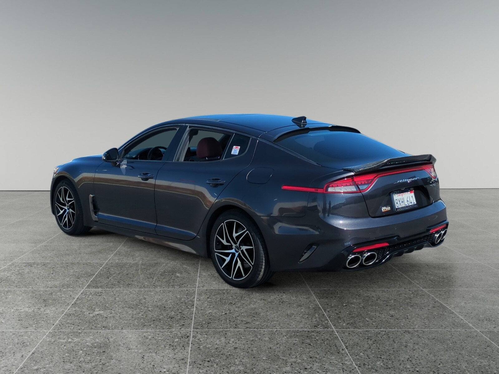 2022 Kia Stinger GT-Line photo 3
