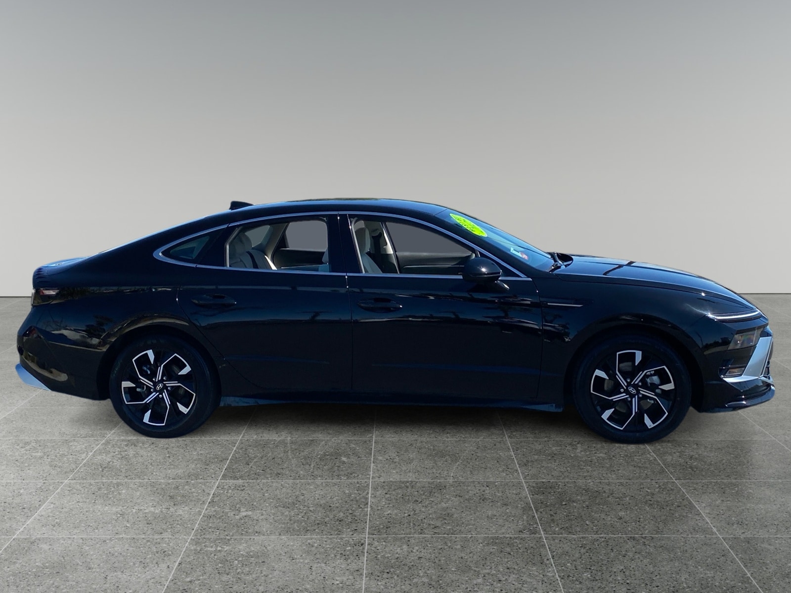 2025 Hyundai Sonata SEL - Photo 6