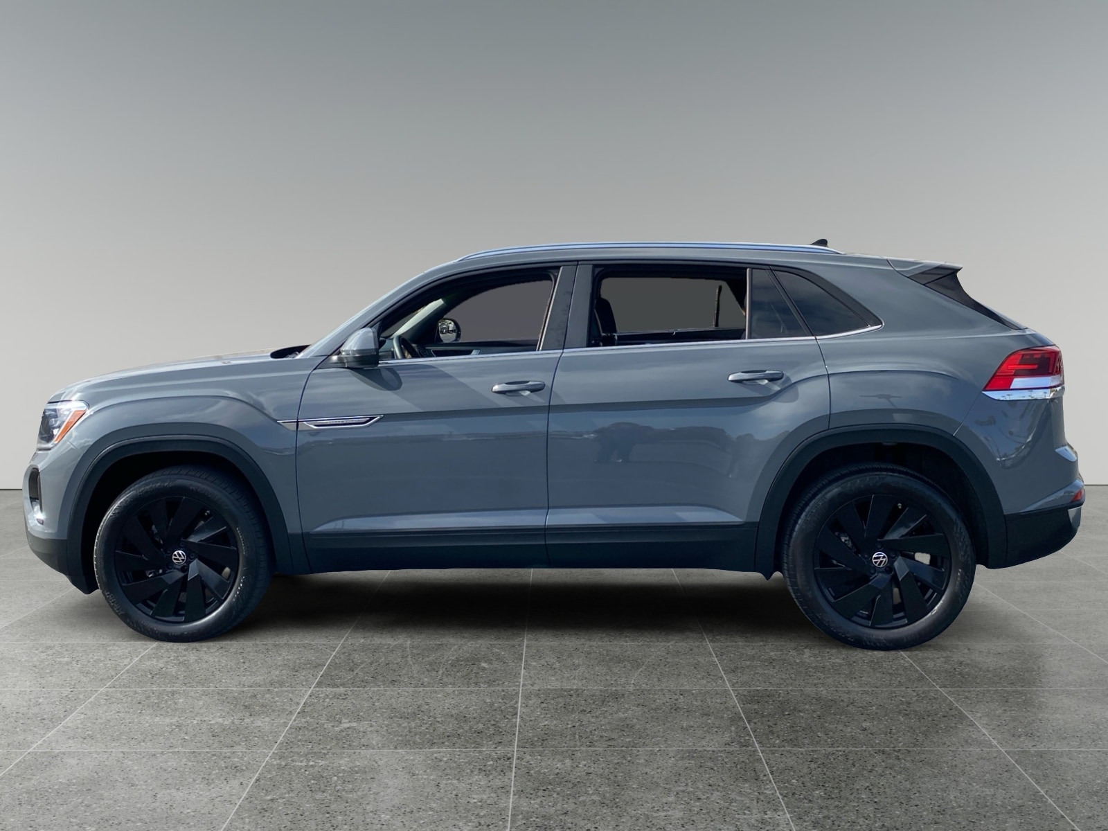 2024 Volkswagen Atlas Cross Sport SE w/Tech - Photo 2