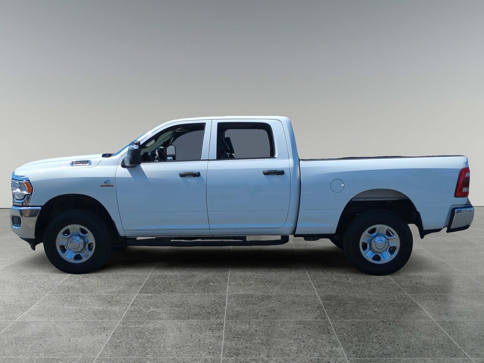 2024 Ram 2500 Tradesman photo 2