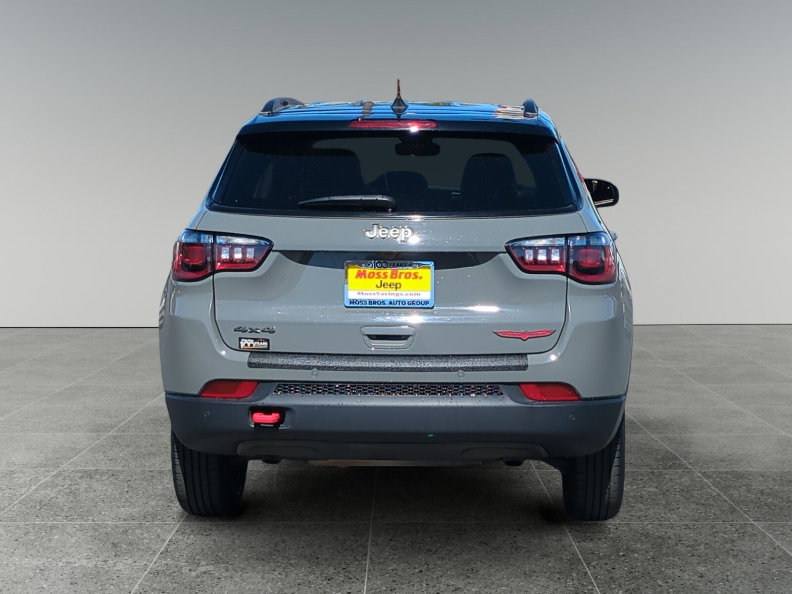 2024 Jeep Compass Trailhawk photo 3