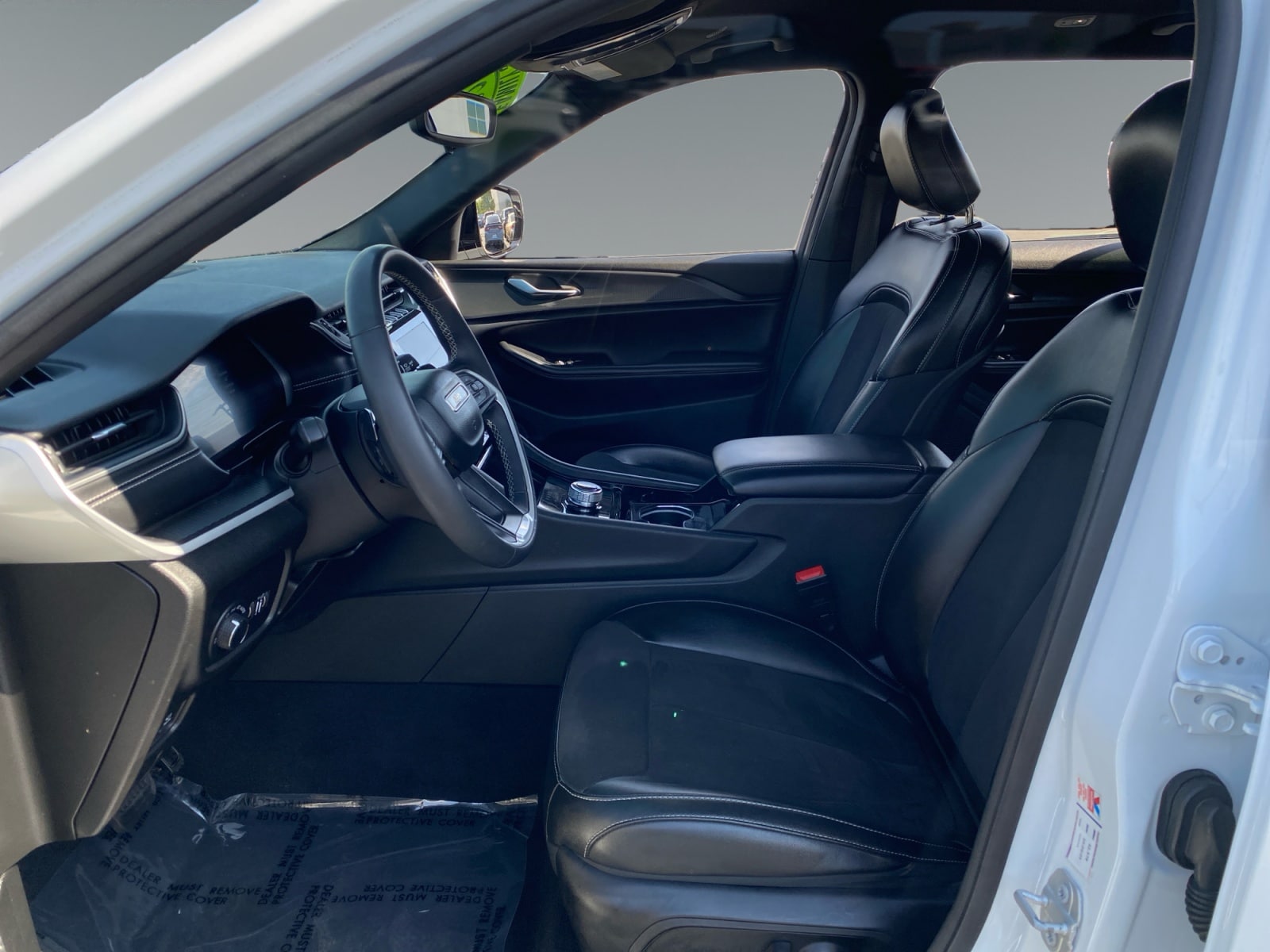 2023 Jeep Grand Cherokee L Altitude - Photo 9