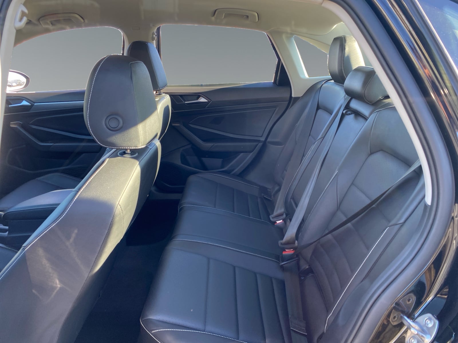 2024 Volkswagen Jetta SE - Photo 13