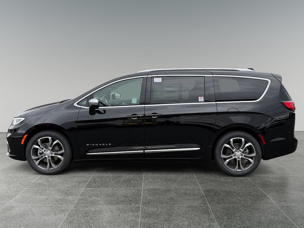 New 2026 Chrysler Pacifica Pinnacle Passenger Van