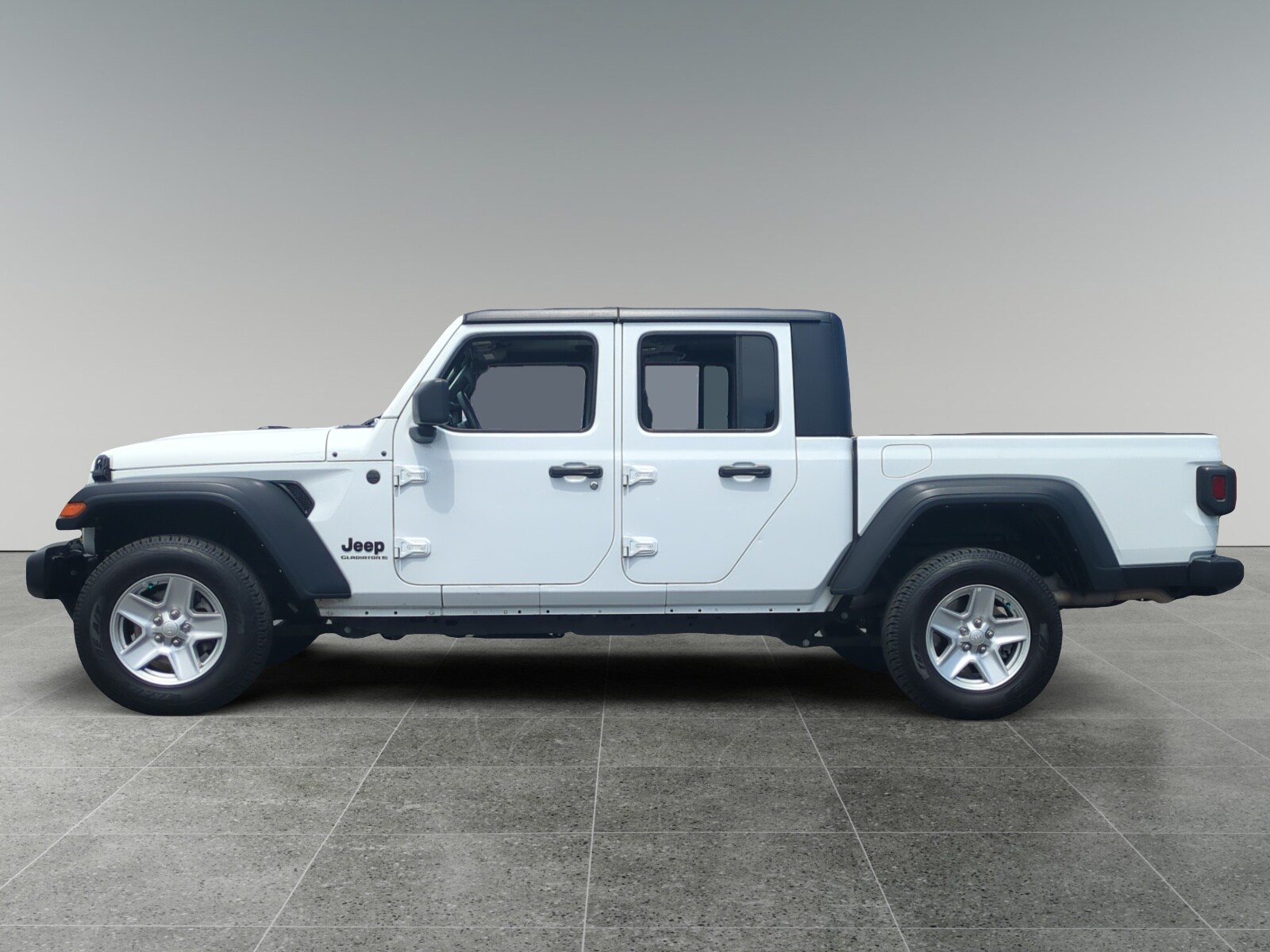 2023 Jeep Gladiator Sport photo 2