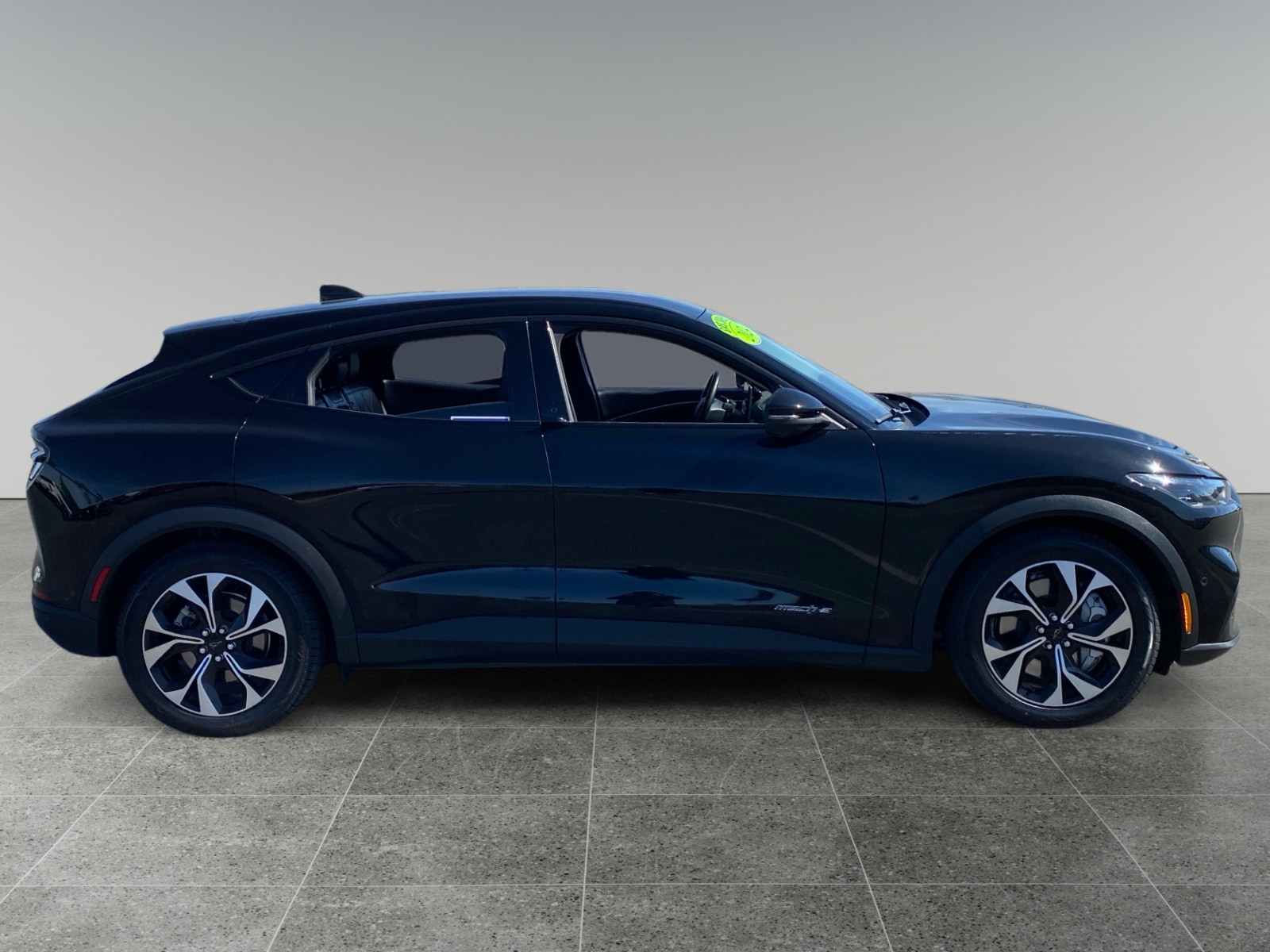 2024 Ford Mustang Mach-E Select photo 6