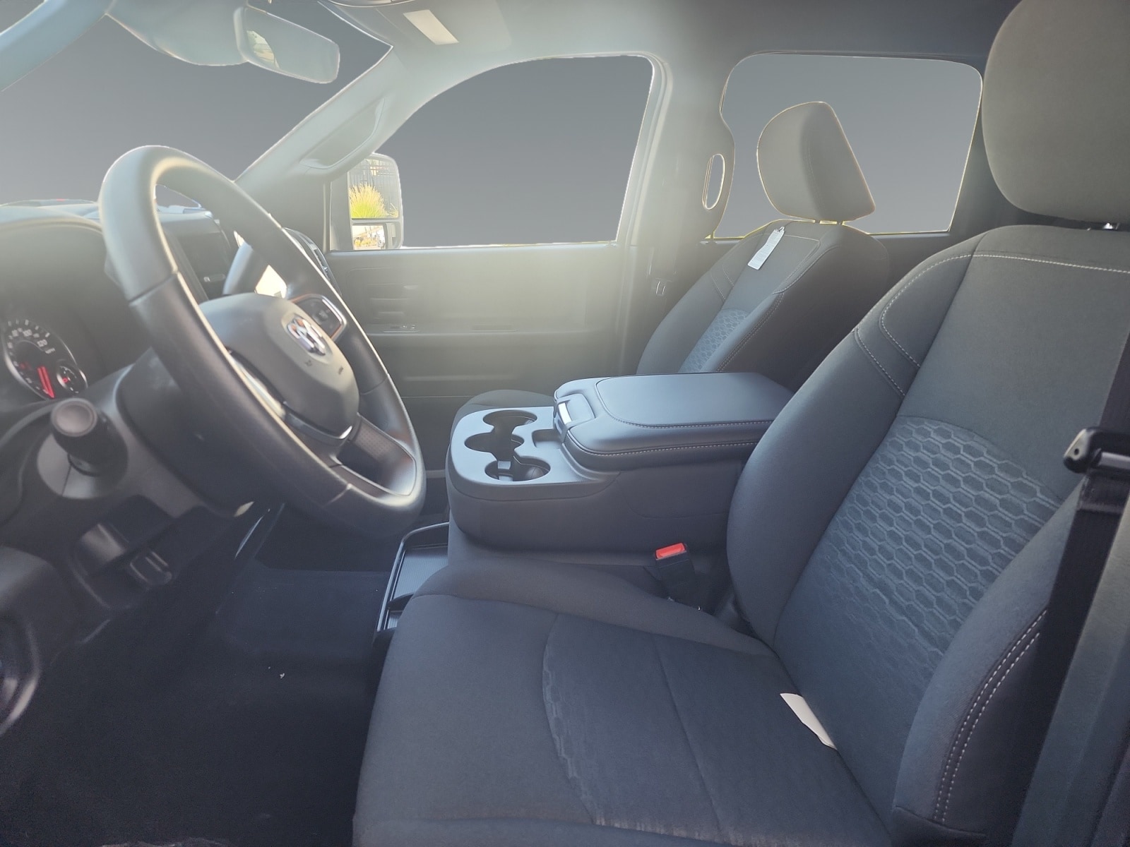 2025 RAM 2500 Tradesman - Photo 9