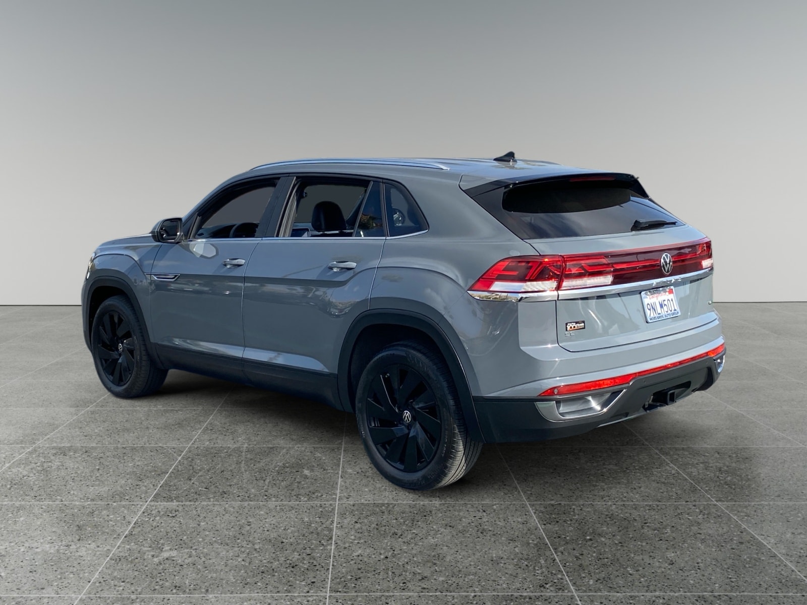 2024 Volkswagen Atlas Cross Sport SE w/Tech - Photo 3