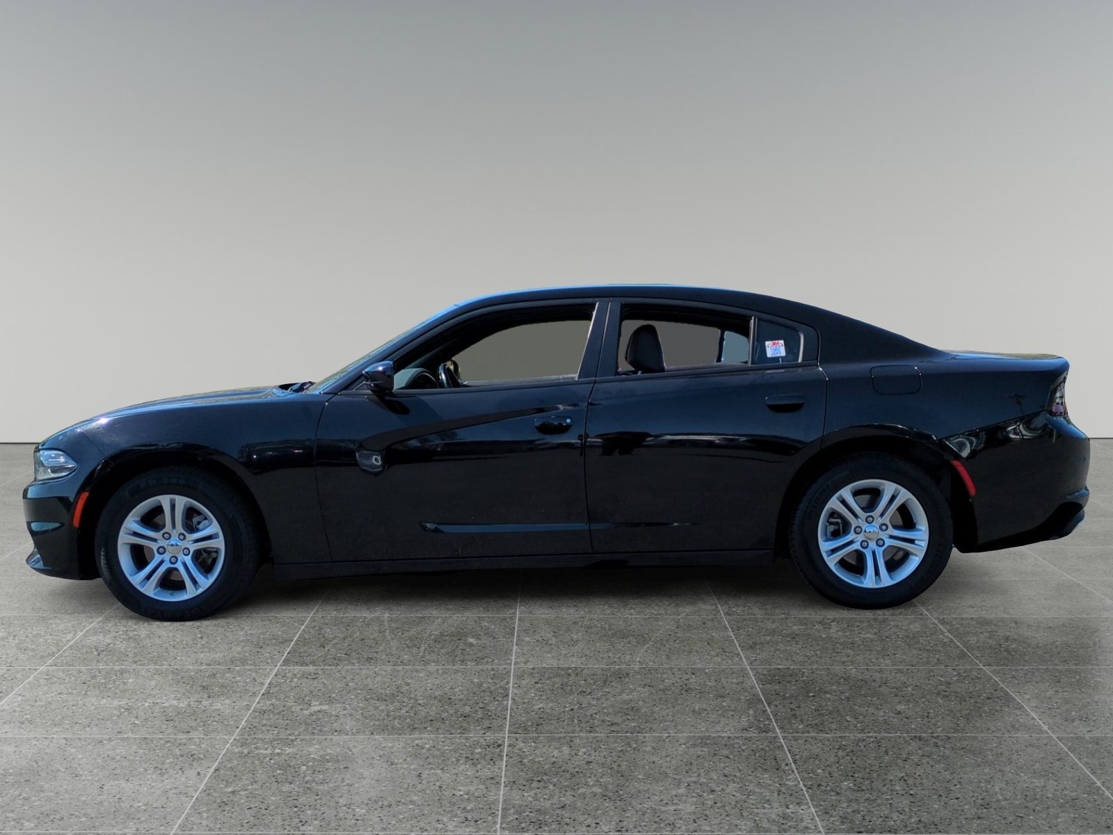 Used 2022 Dodge Charger SXT with VIN 2C3CDXBG2NH129241 for sale in Moreno Valley, CA