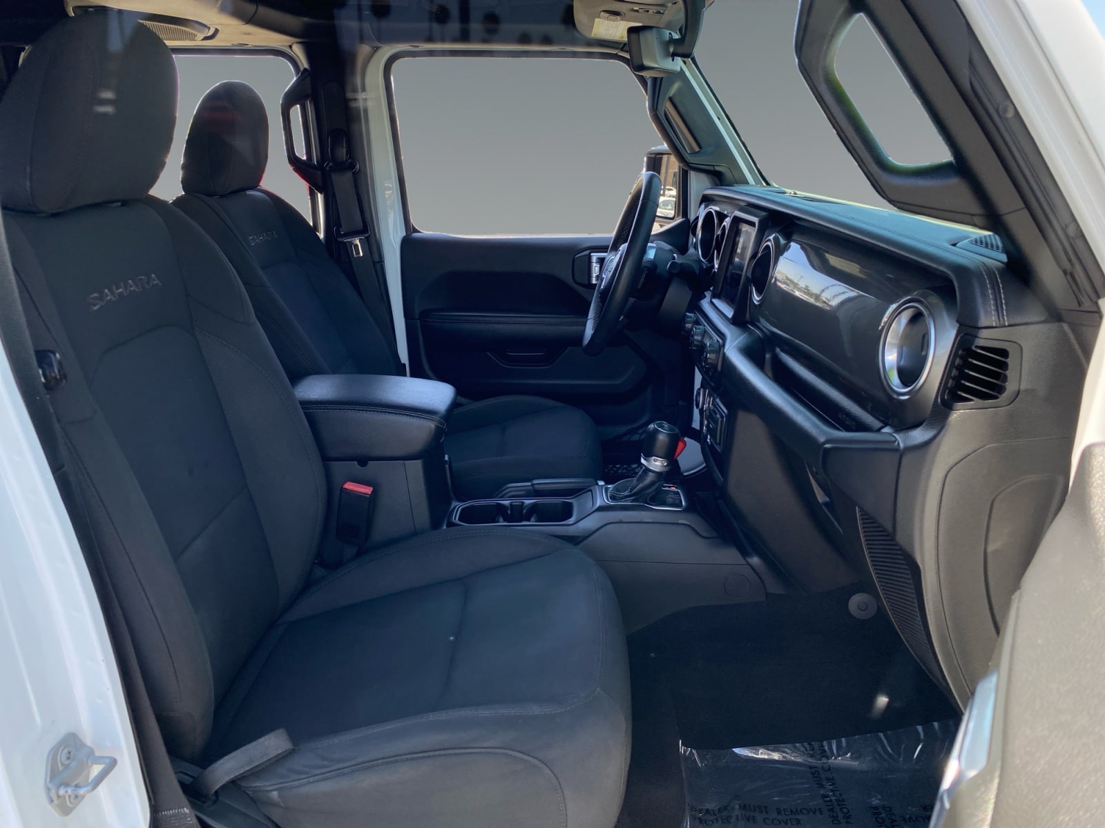2023 Jeep Wrangler 4-Door Sahara - Photo 15