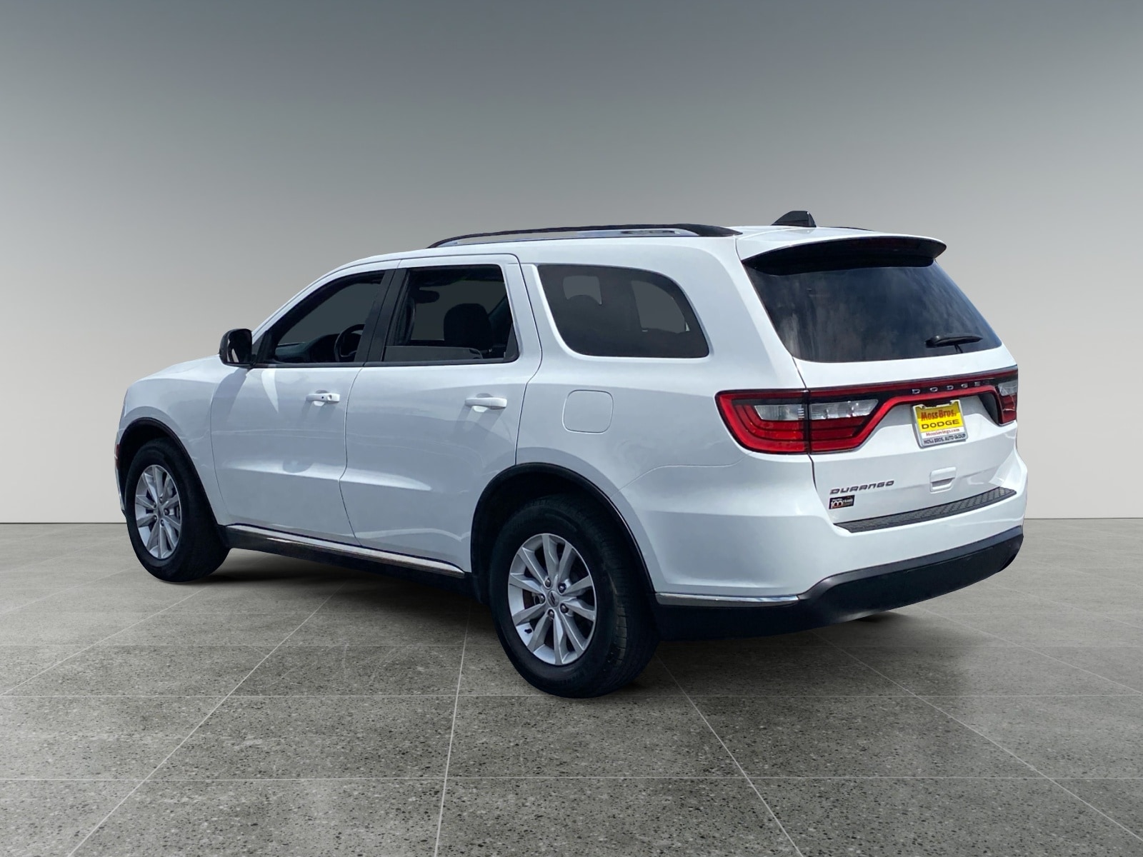 2023 Dodge Durango SXT photo 3