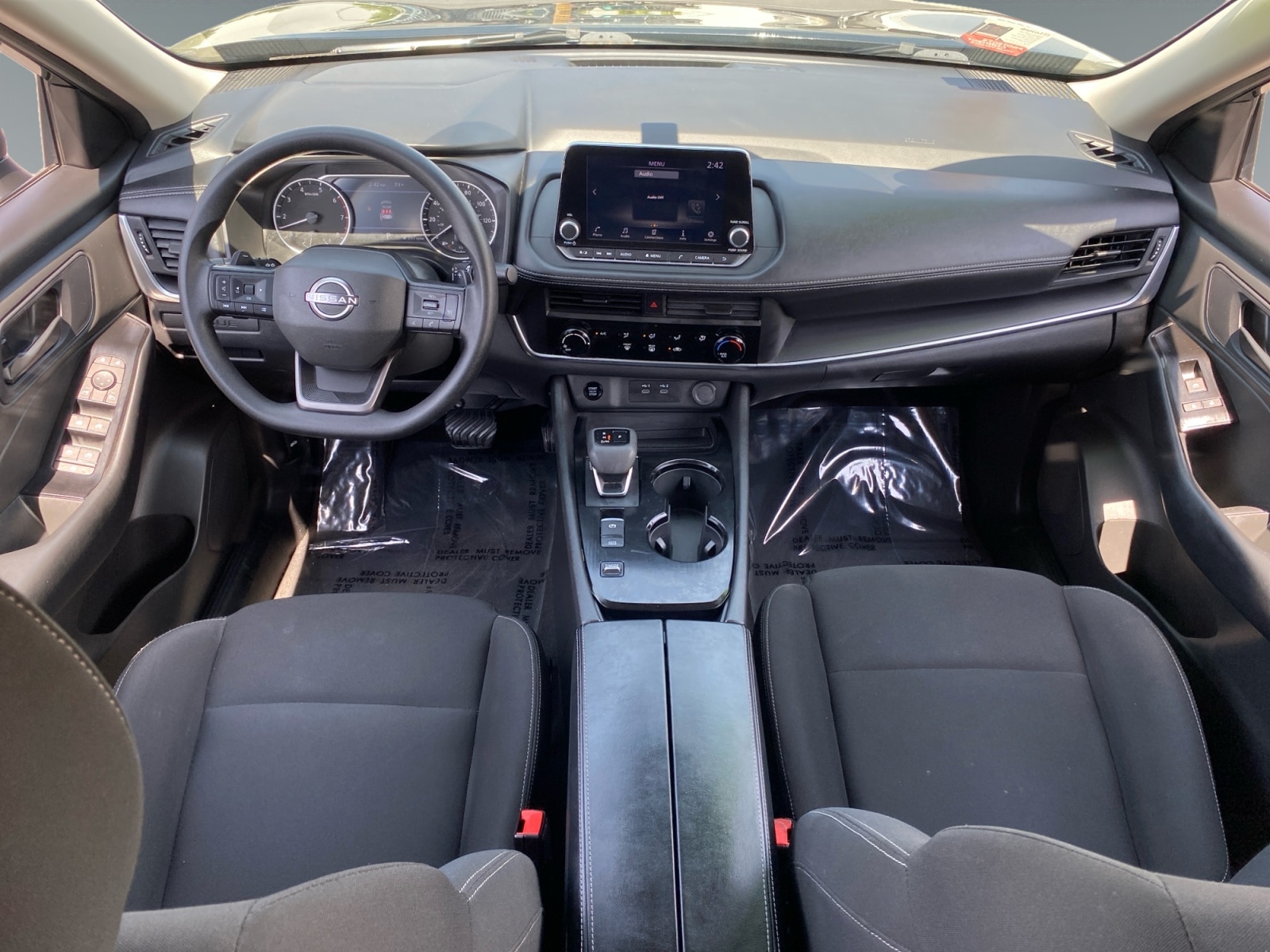 2025 Nissan Rogue S - Photo 10