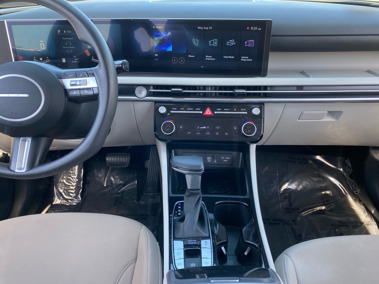 2025 Hyundai Tucson SEL - Photo 11