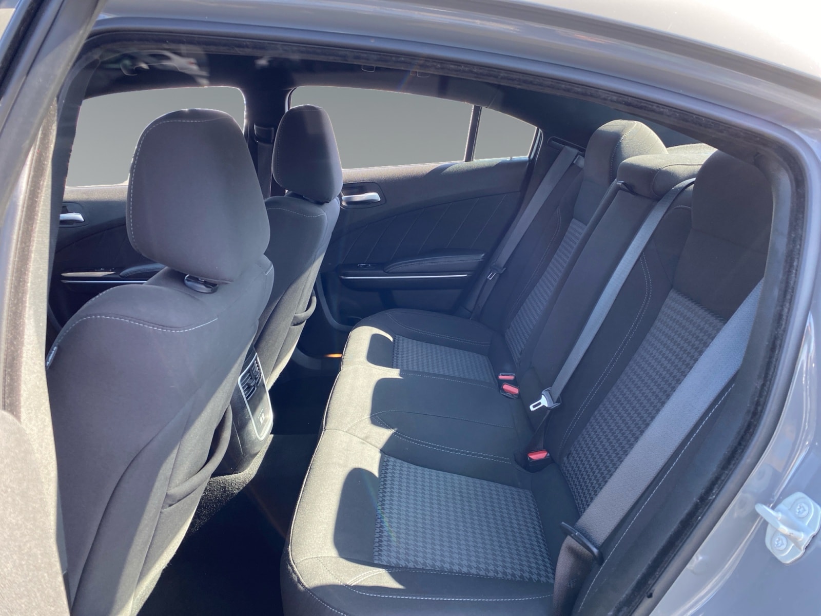 2023 Dodge Charger SXT - Photo 13
