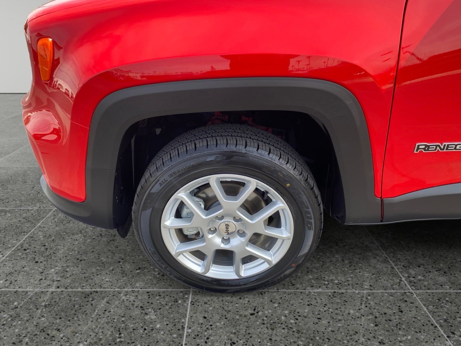 2023 Jeep Renegade Latitude - Photo 13