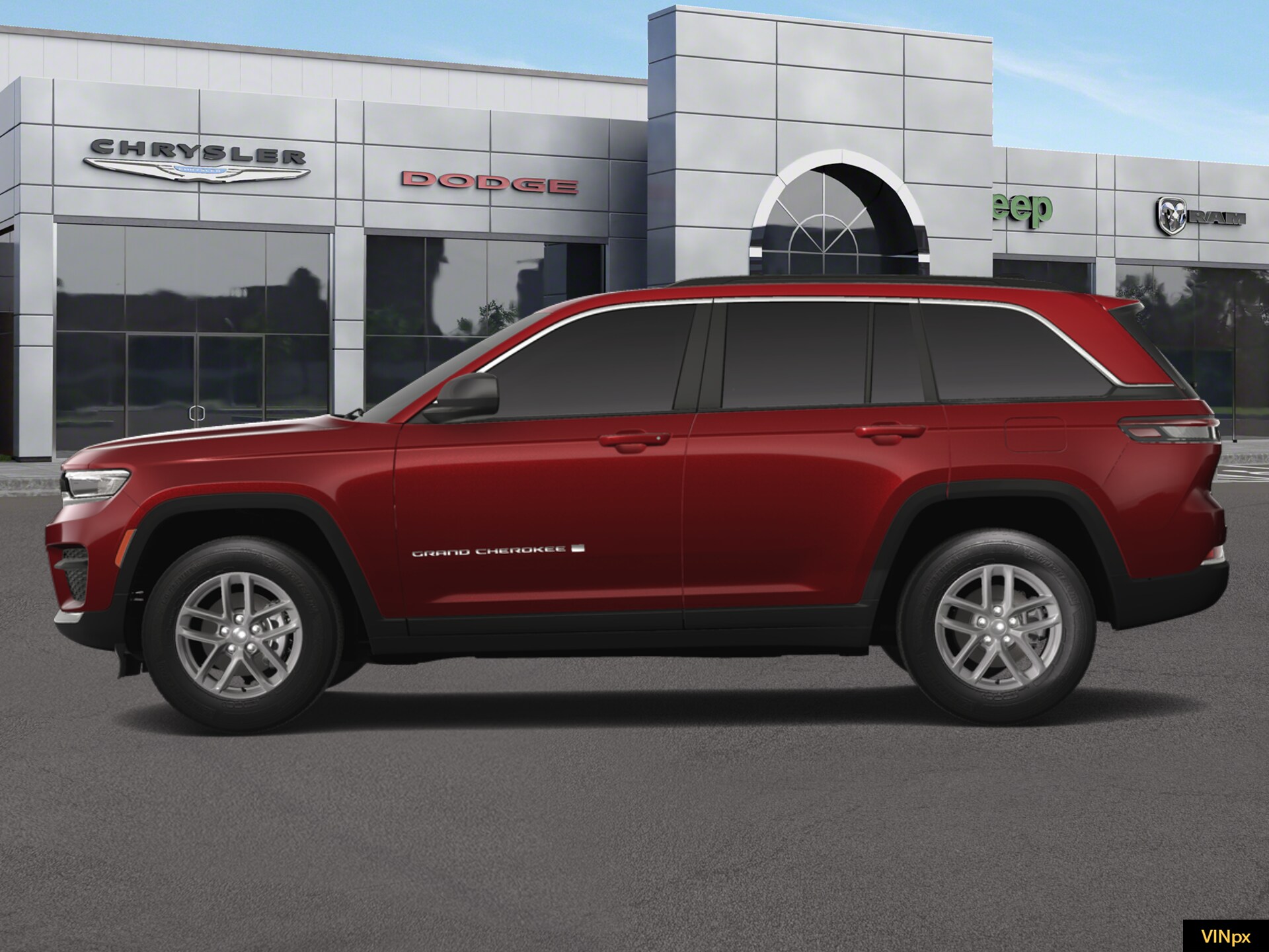 2025 Jeep Grand Cherokee Laredo Sport photo 3