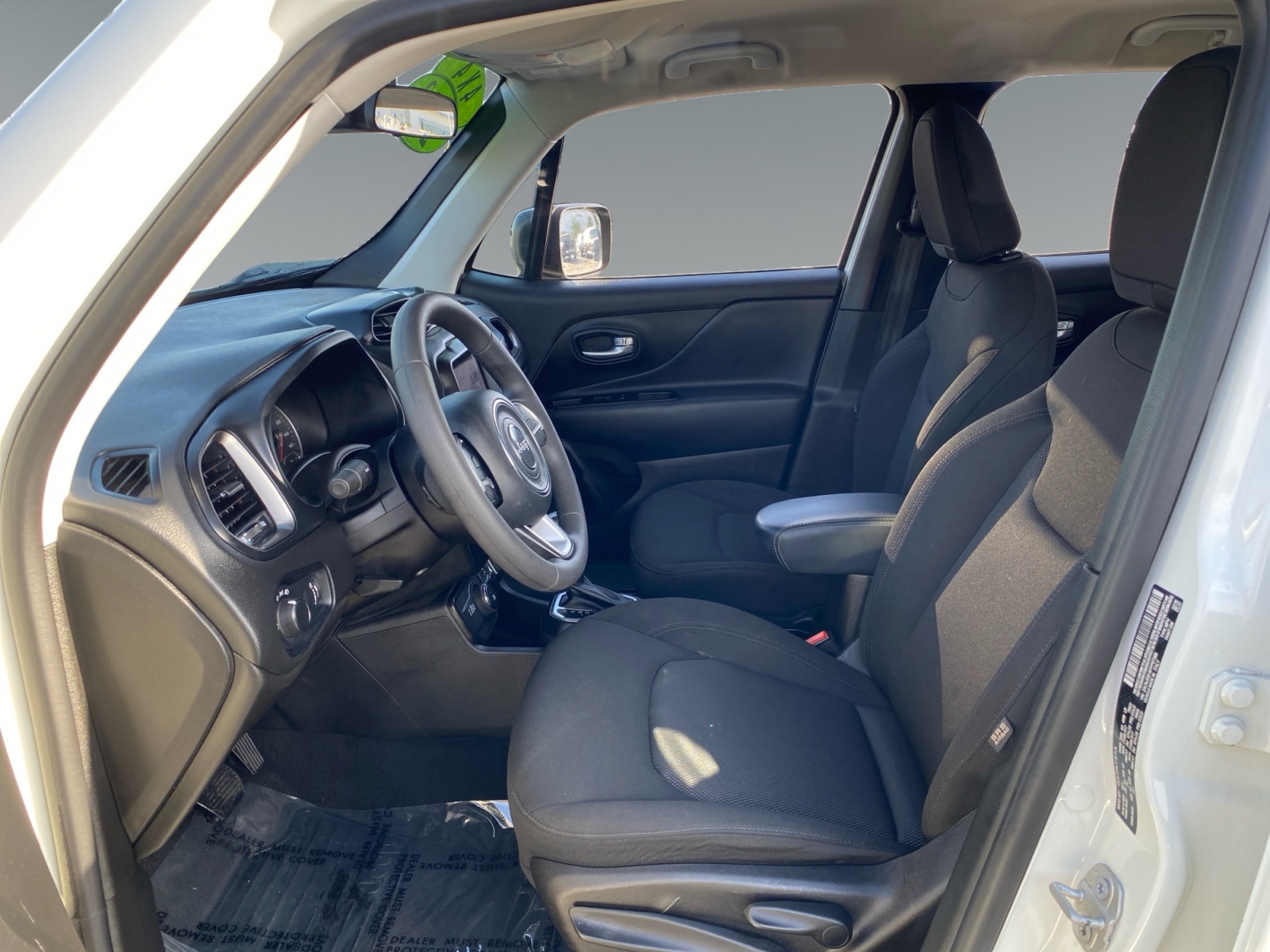 2023 Jeep Renegade Latitude - Photo 9