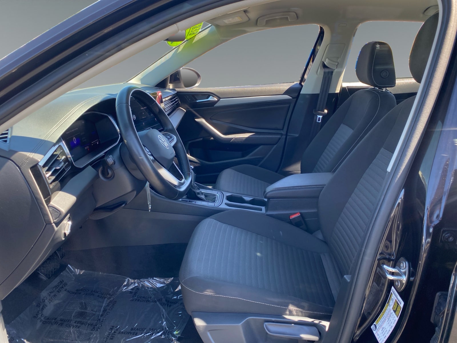 2025 Volkswagen Jetta S - Photo 9