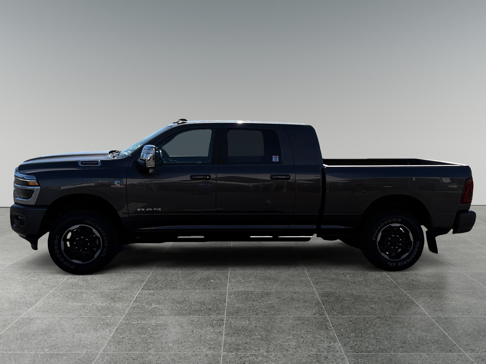 2025 RAM 2500 Laramie - Photo 2