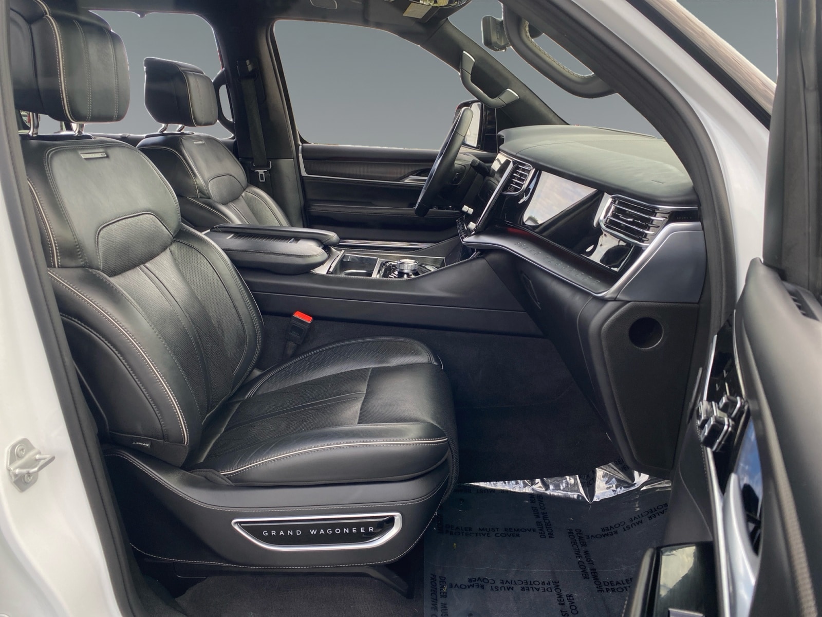 2024 Jeep Grand Wagoneer Series II - Photo 14