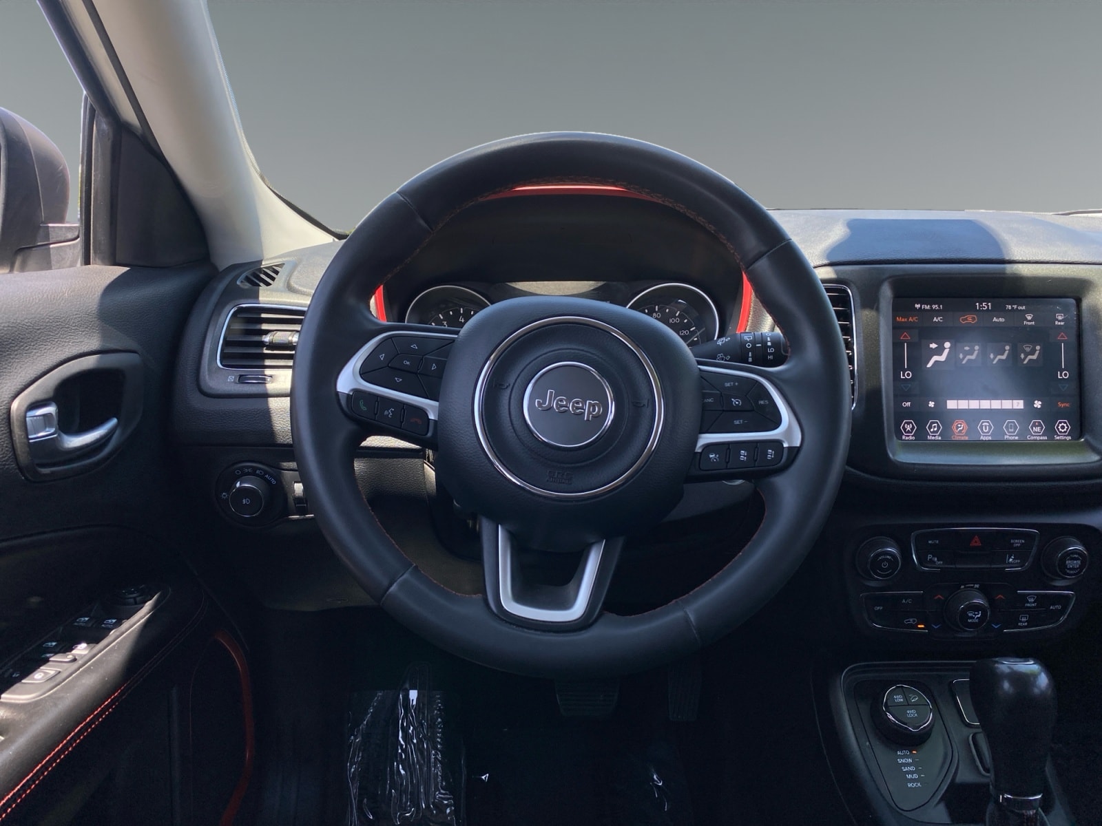 2021 Jeep Compass Trailhawk - Photo 12