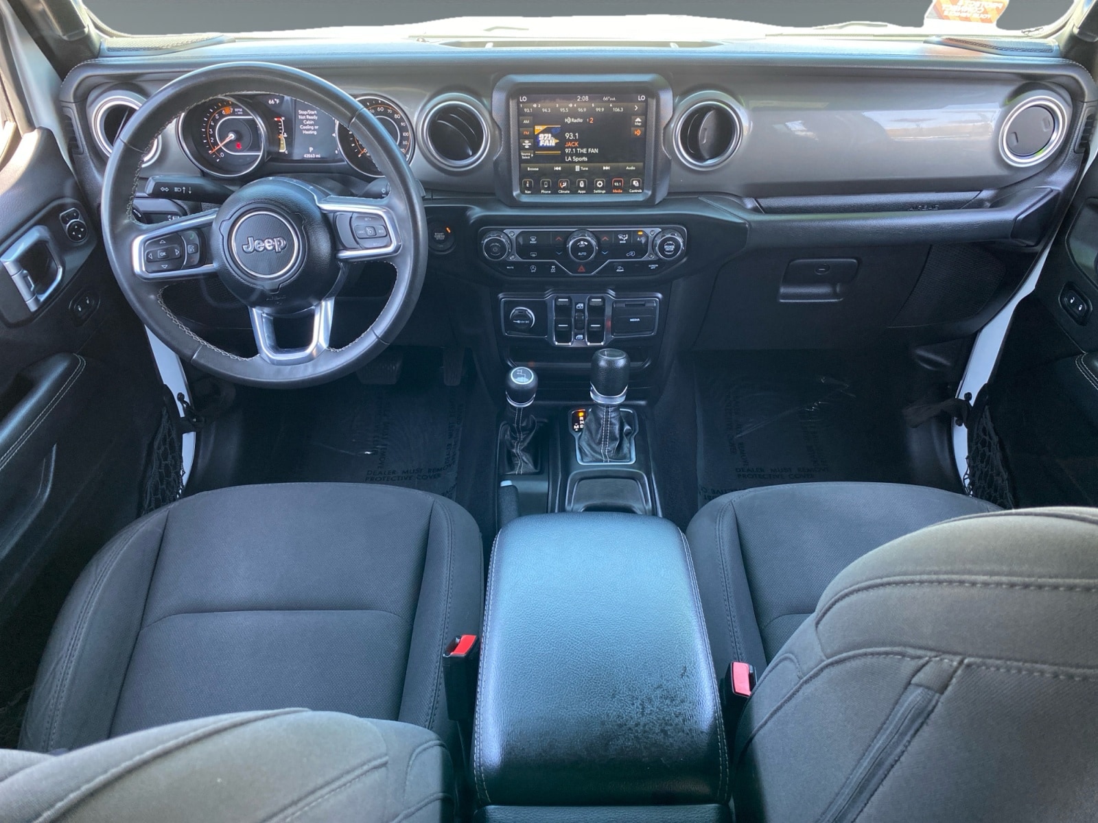 2023 Jeep Wrangler 4-Door Sahara - Photo 10