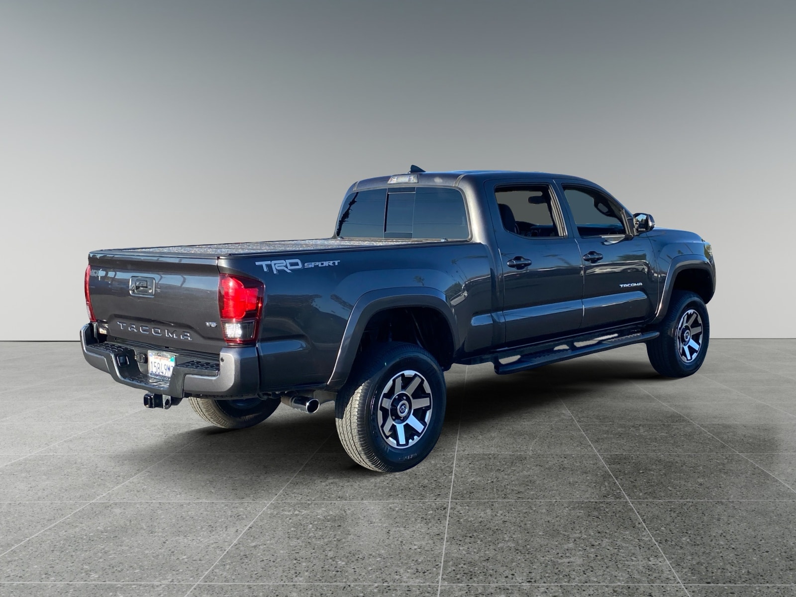 2018 Toyota Tacoma TRD Sport - Photo 5