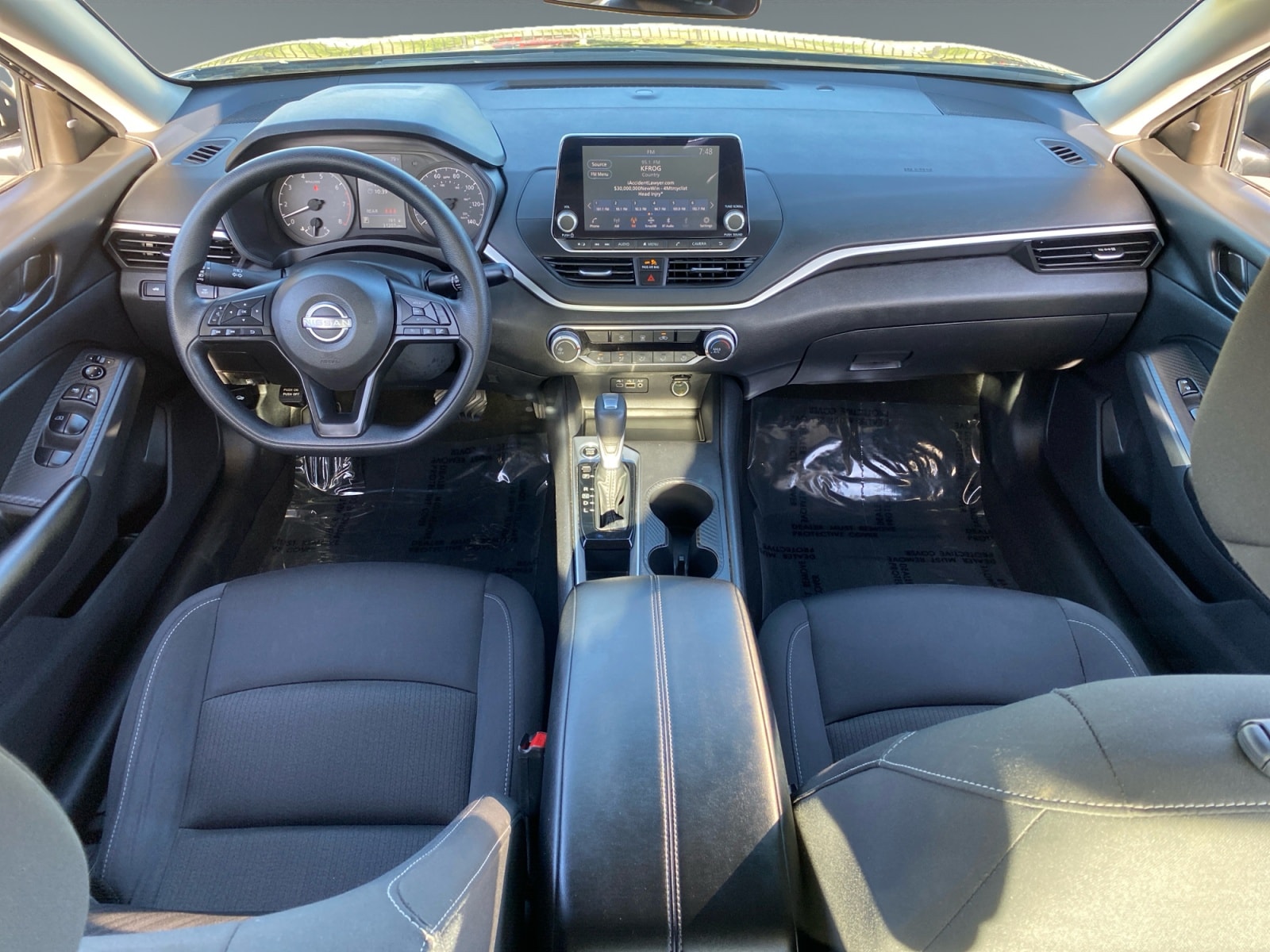 2025 Nissan Altima S - Photo 10