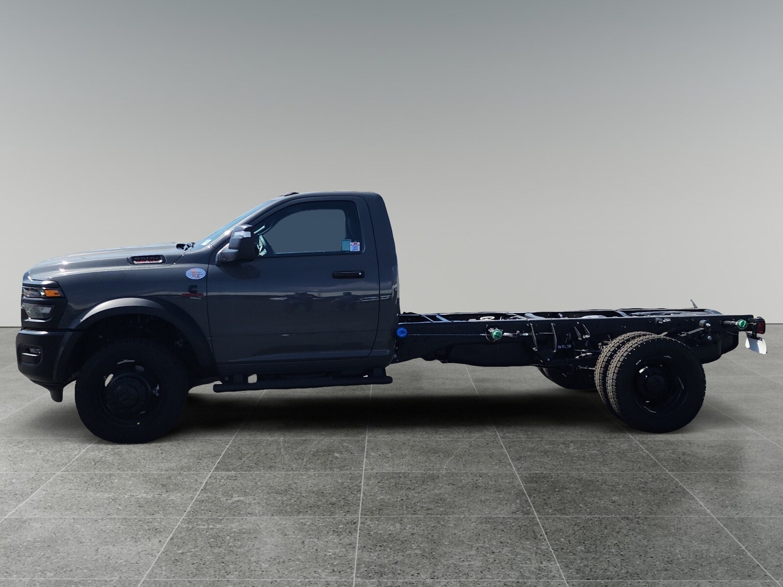 2026 Ram 5500 Tradesman photo 2