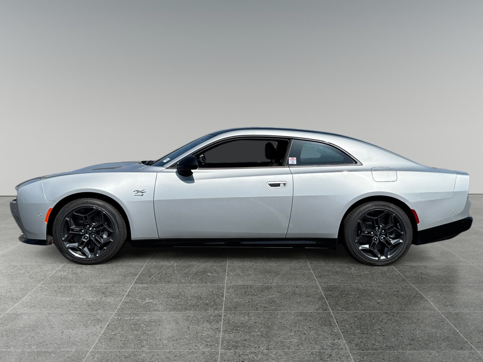 2025 Dodge Charger Daytona R/T photo 2