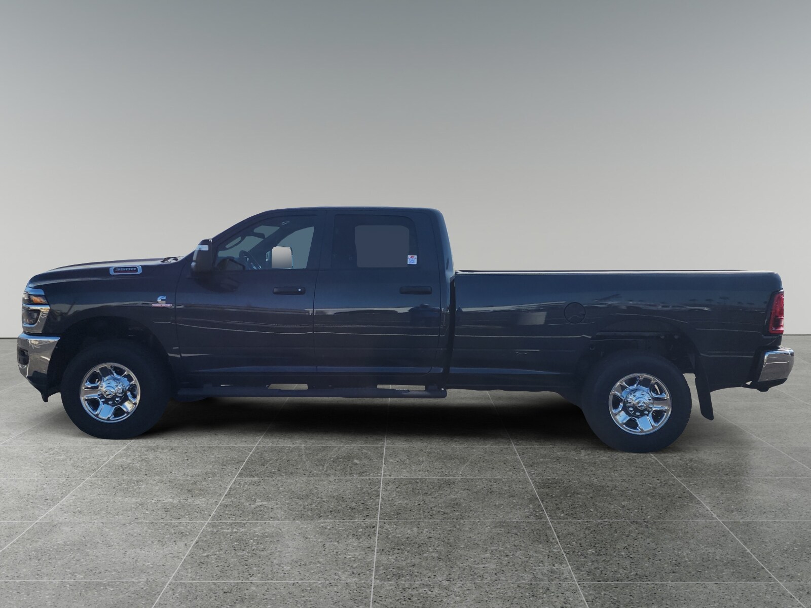 2026 Ram 3500 Tradesman photo 2