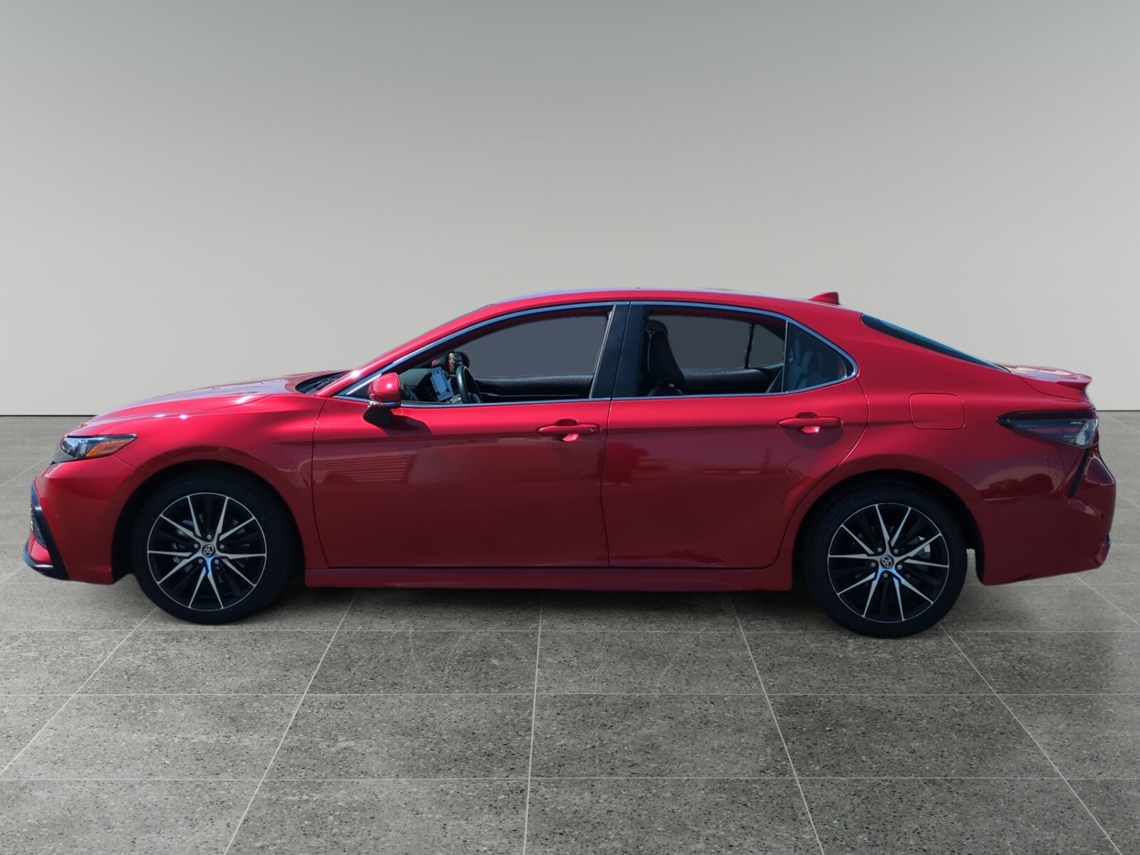 2024 Toyota Camry SE photo 2