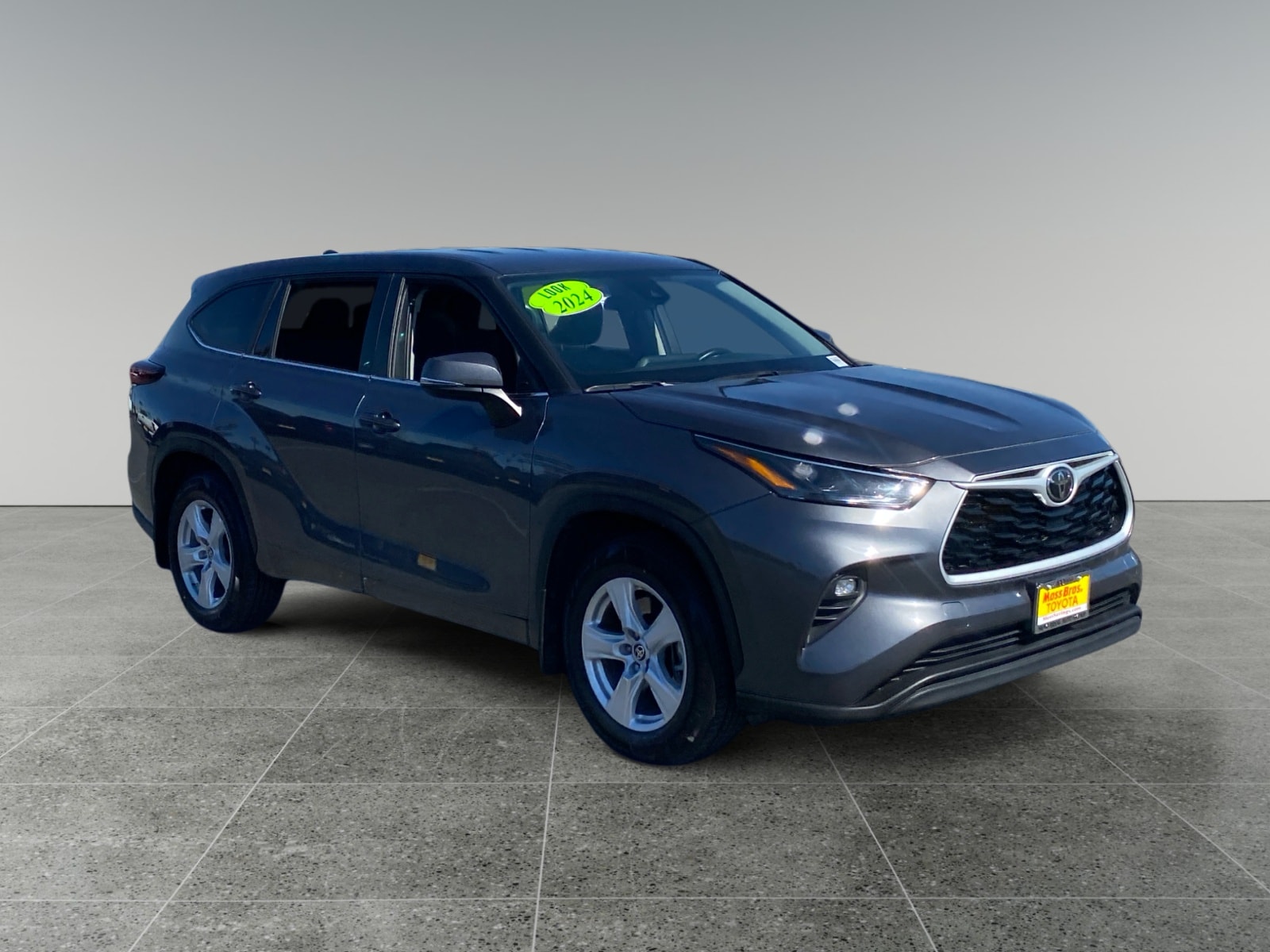 2024 Toyota Highlander LE - Photo 7