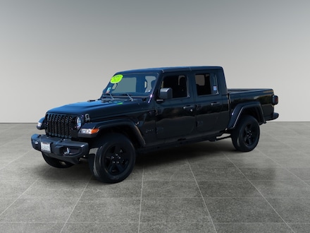 2021 Jeep Gladiator Sport Truck Crew Cab