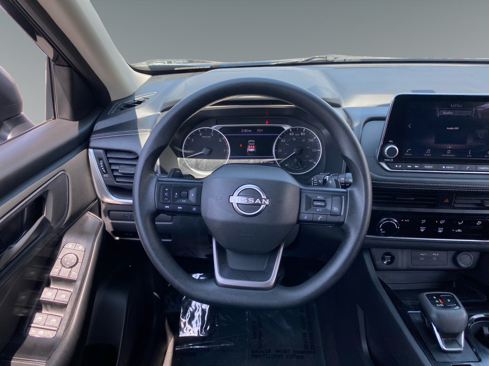 2025 Nissan Rogue S - Photo 12