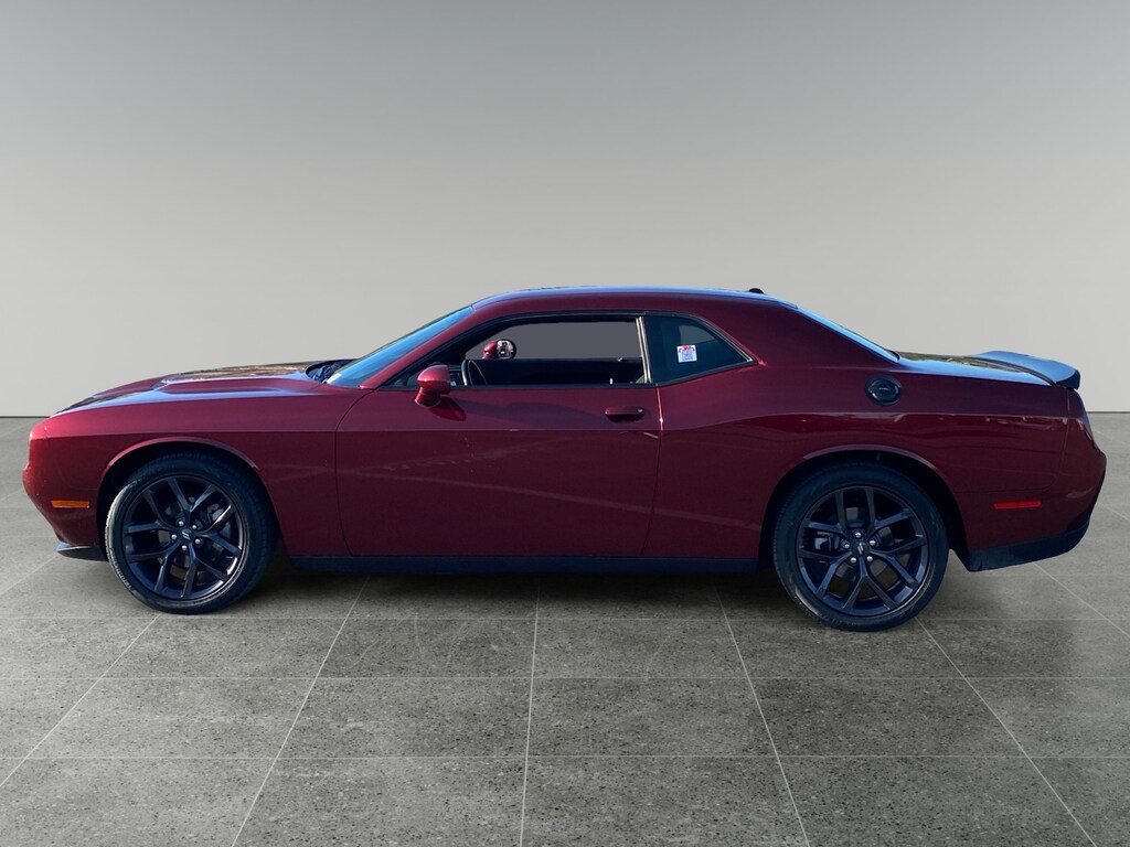 Used 2021 Dodge Challenger SXT Coupe