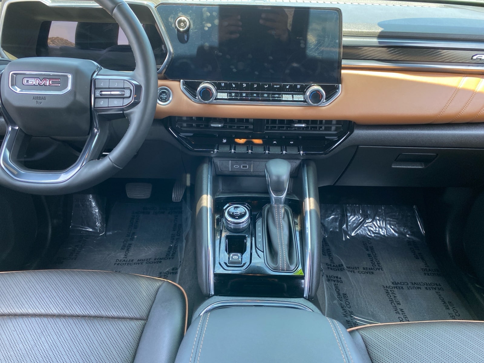 2024 GMC Canyon AT4 - Photo 11
