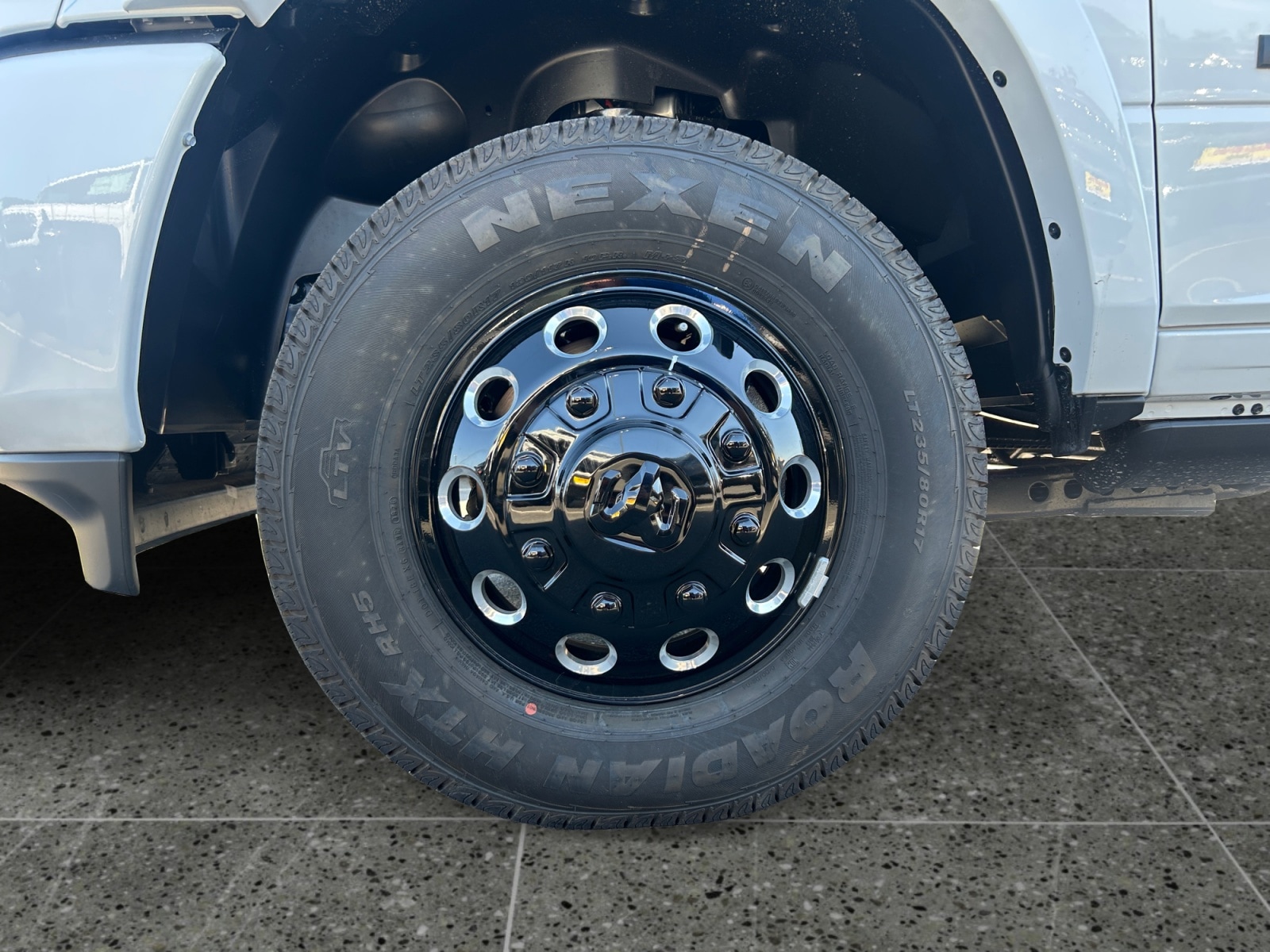 2026 RAM 3500 Limited - Photo 14